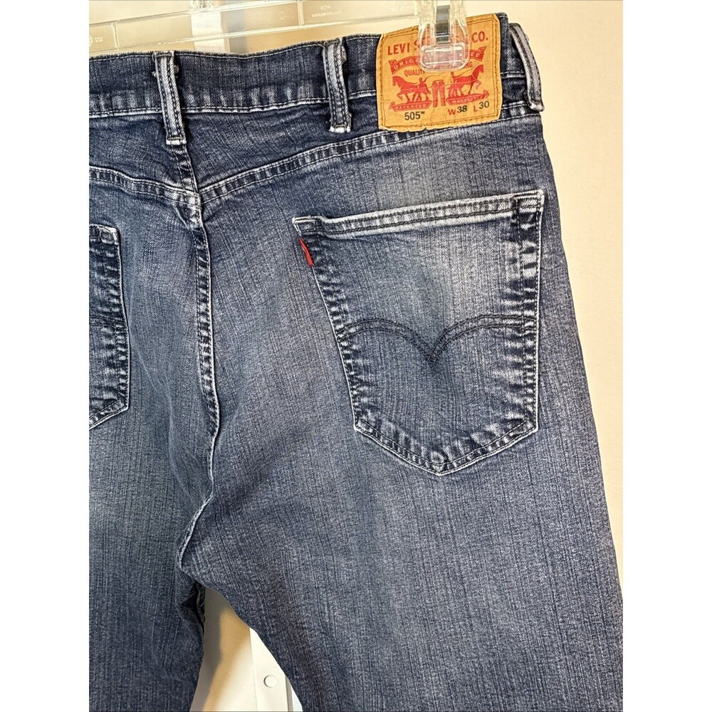 Levi's 505 Jeans Mens Regular Fit 38x30 Med Wash Classic Stretch Denim Pants